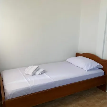 بيت ضيافة Hillside