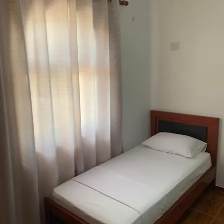 Hillside Guest house Ksamil